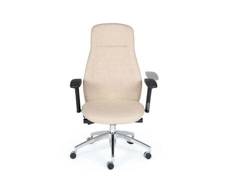 Мальта / хром крестовина / черные подлокотники / бежевая ткань (Бежевый)